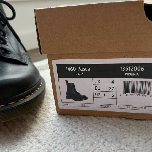 Dr. Martens 1460 Pascal Virginia Leather Boots – Women’s 6 / EU 37 - Picture 7 of 7